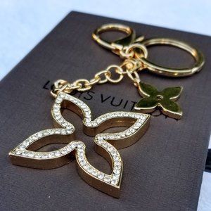 Gold Rhinestone 4 Leaf Clover Flower Keychain | Luxury Inspired Bag Charm New